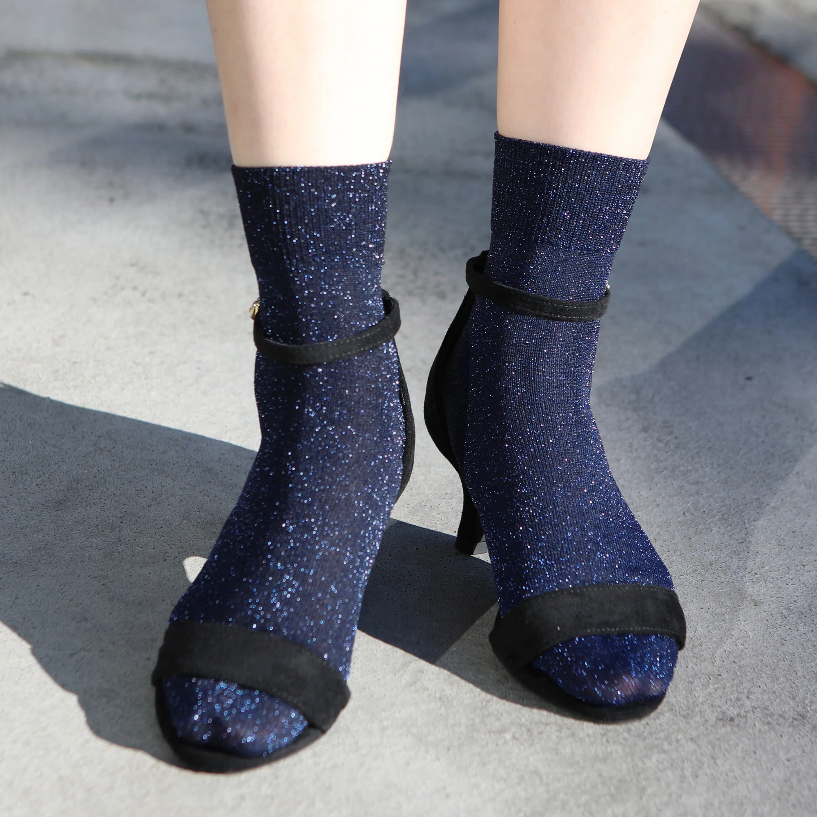 011132742 Sparkly Ankle Socks M