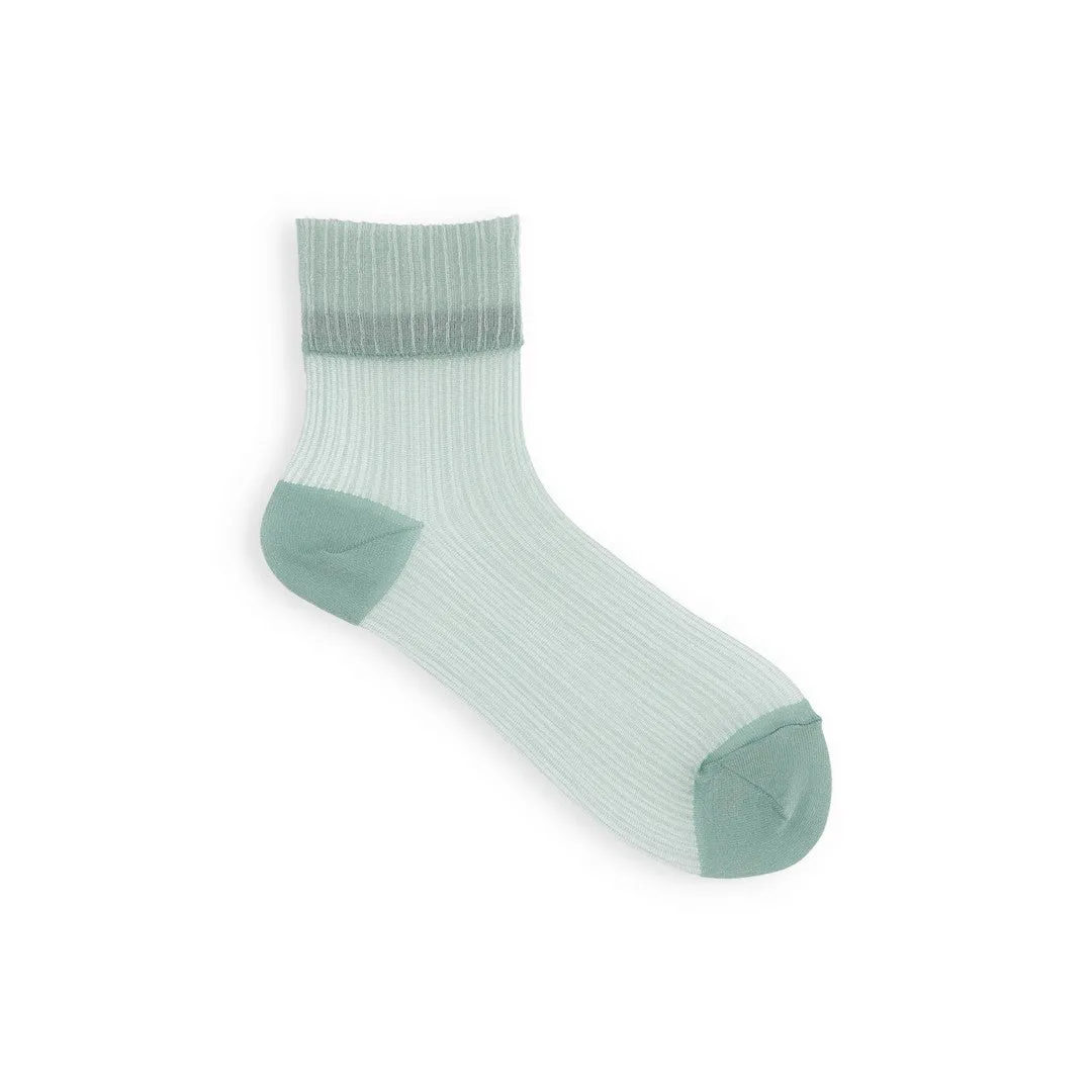 011132833 Crinkle Crepe Ankle Socks
