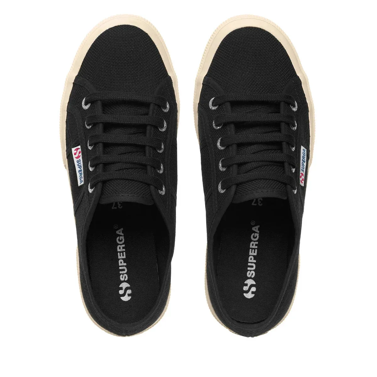 2750 Cotu Classic Canvas Black/White