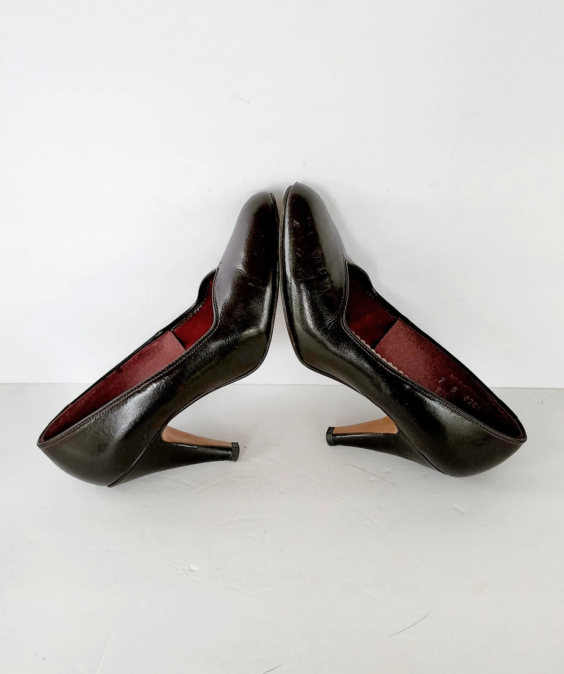 80s Brown Leather Pumps High Heels with Bow Clips by Chandlers Size 7 / Vegan / Original Box
