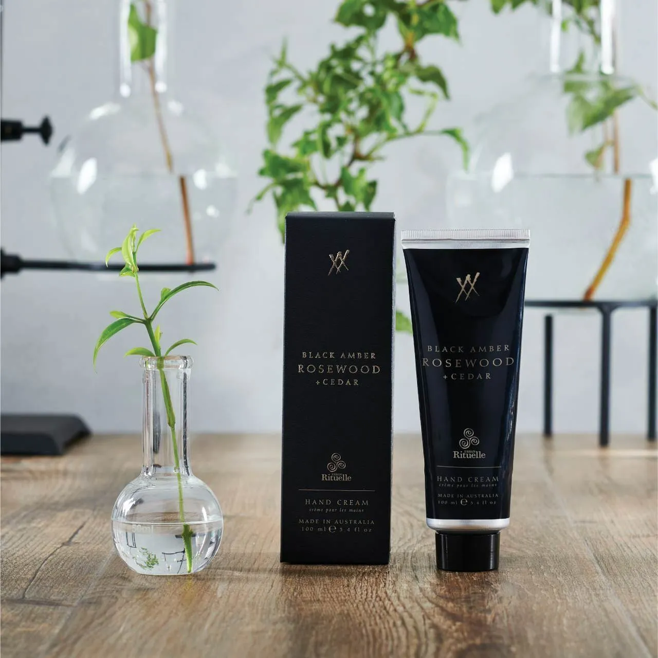 Alchemy Black Amber Hand and Nail Cream