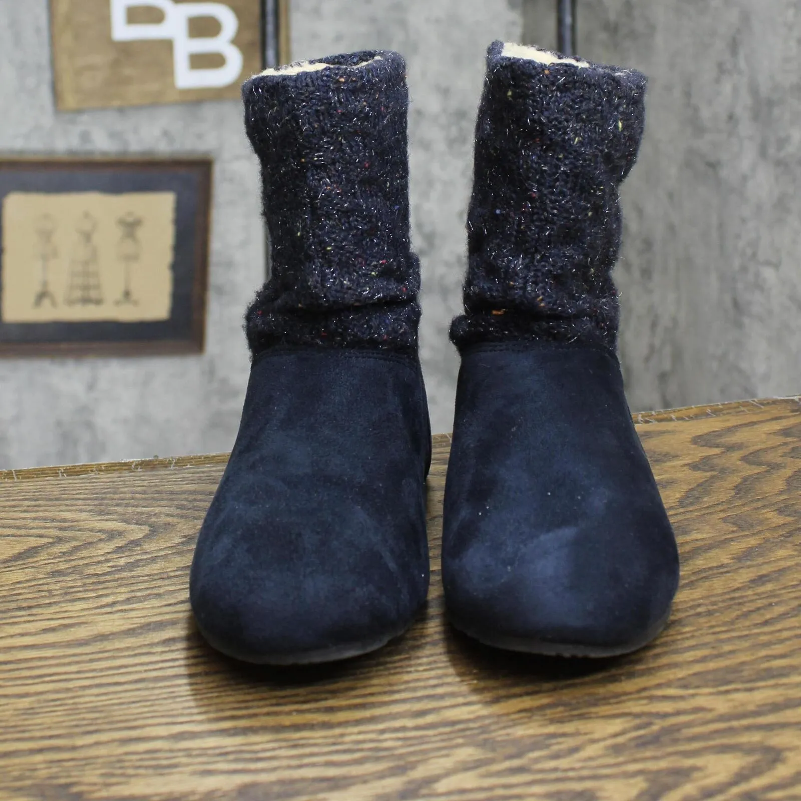 Bearpaw Womens Natoma Packable Travel Boot with NeverWet 1673c14c5da7f9 Blue 7M