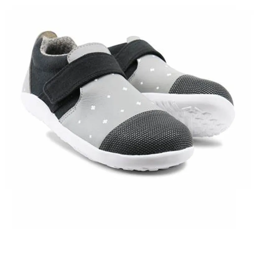 Bobux IW Grey/ White Uni Lo City Slipper