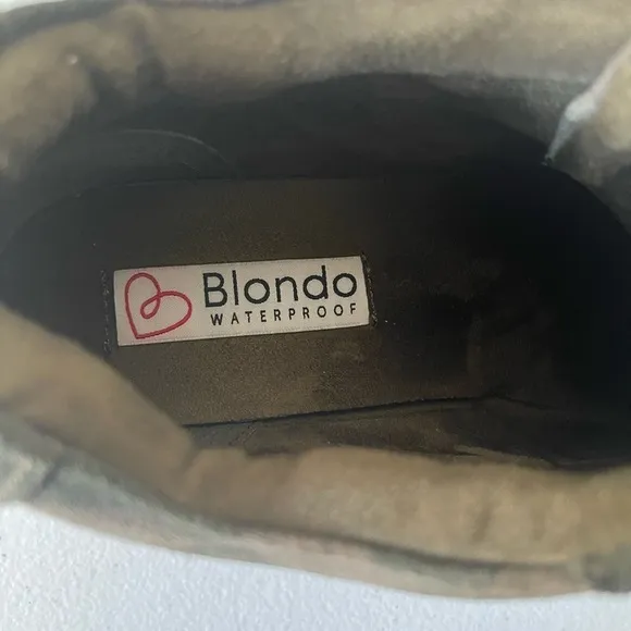 Camo Blondo waterproof wedge sneaker