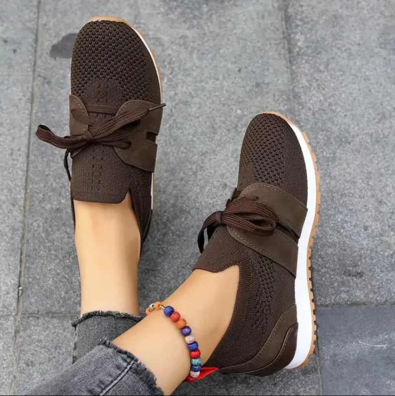 Classic everyday trainers for comfort and versatility for women
