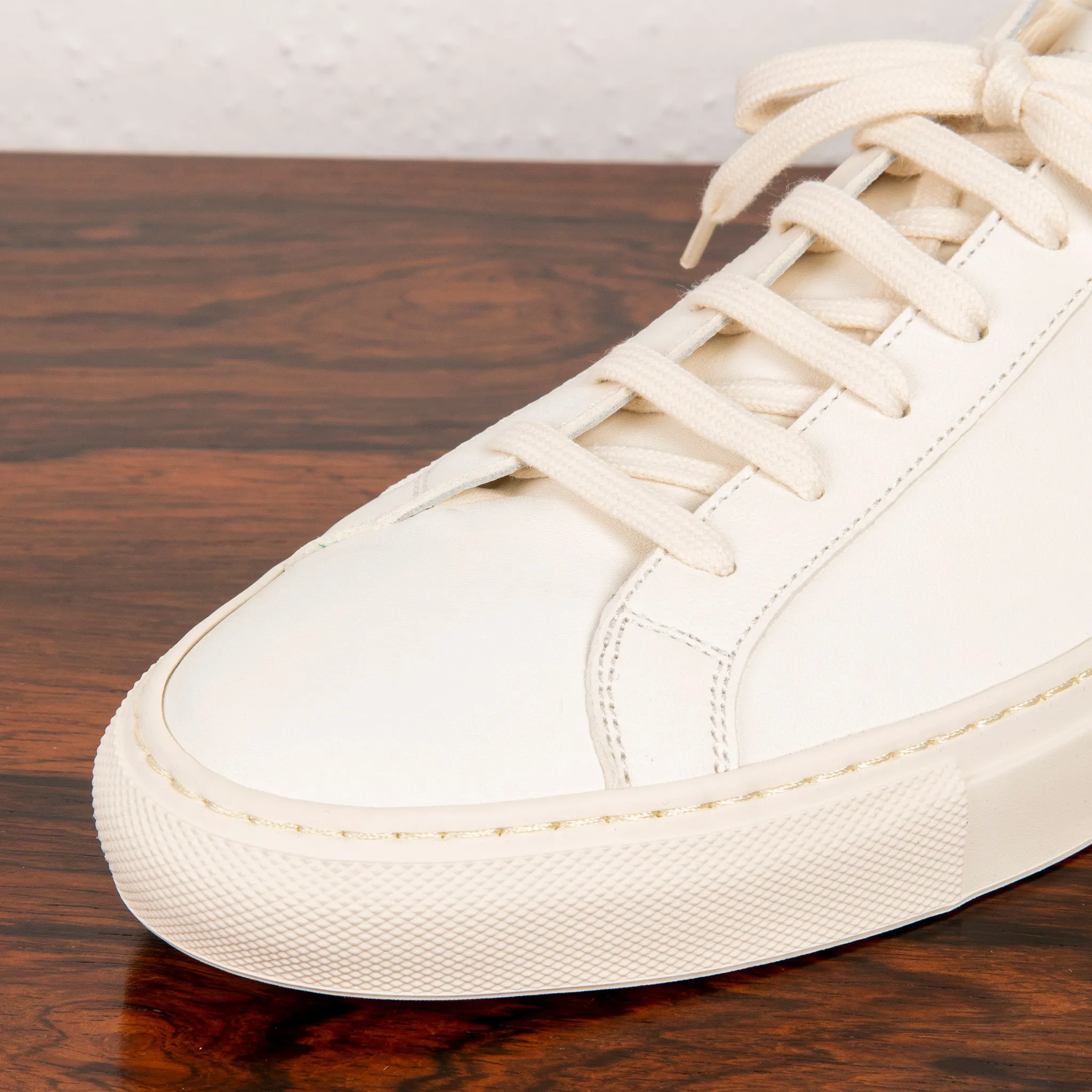 Common Projects Summer Achilles White
