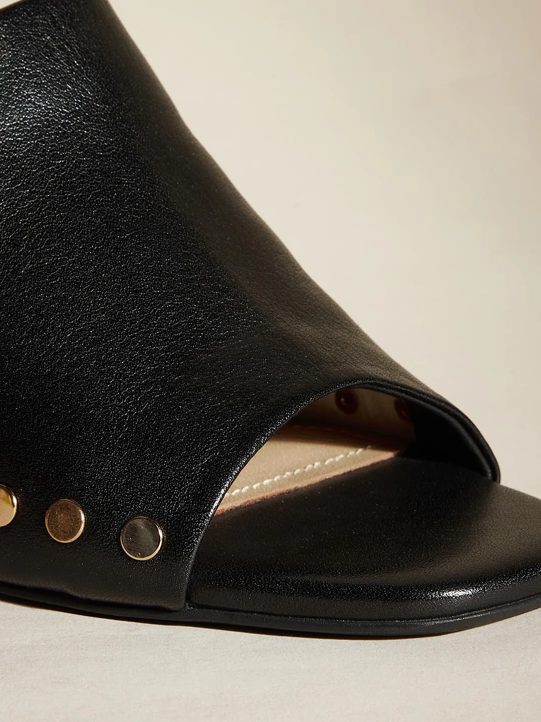 Crishelle Leather Heels
