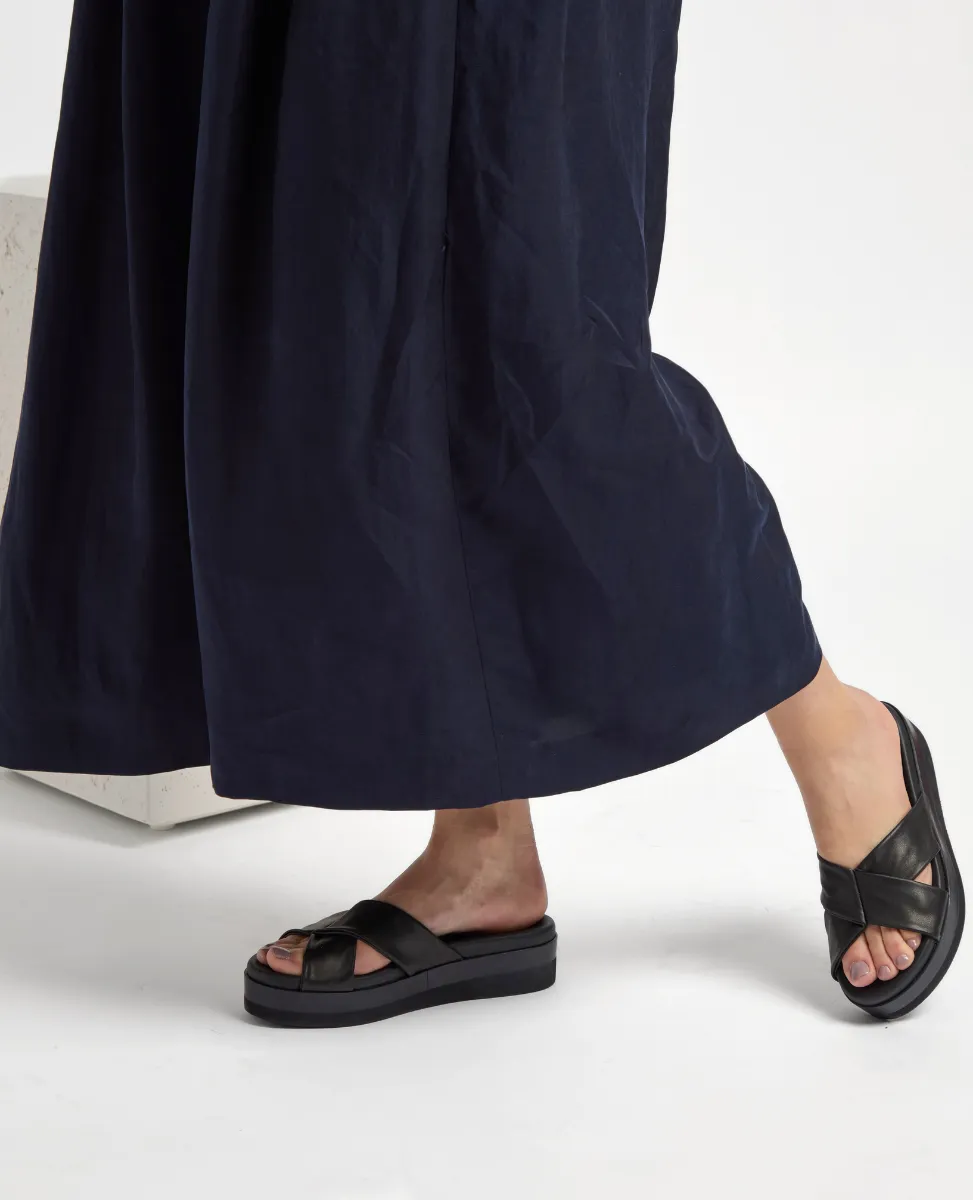 Dot Wedge