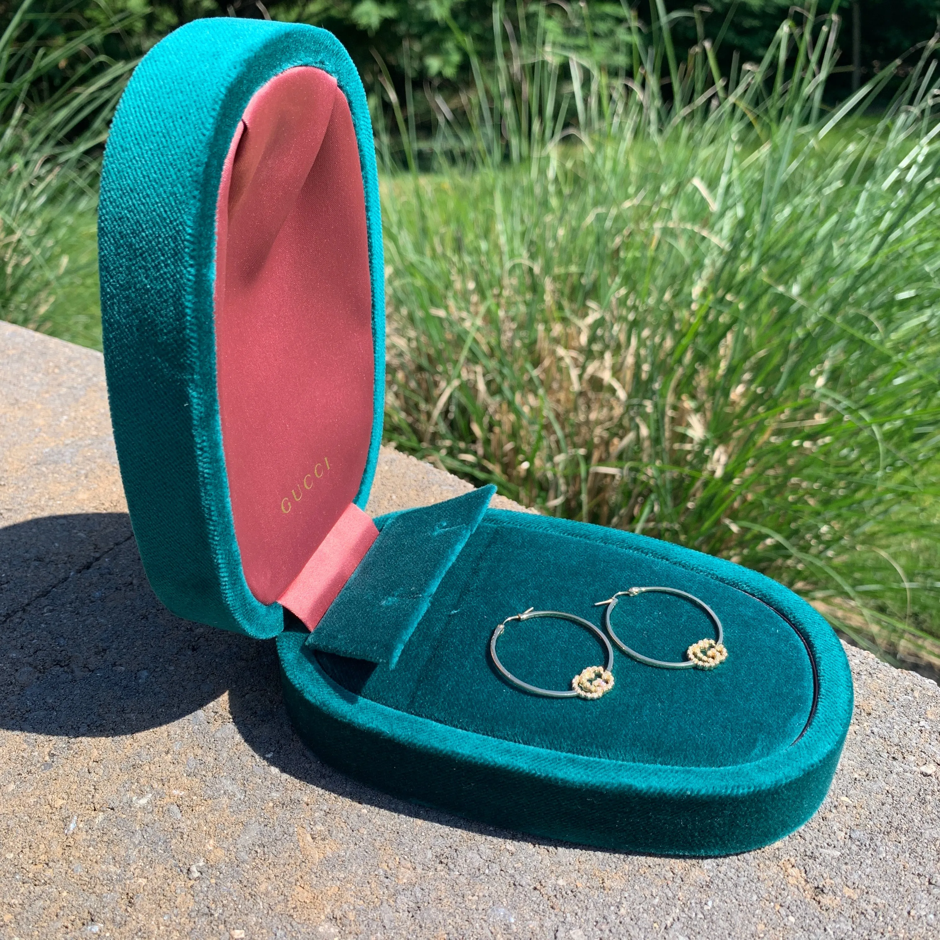 Gucci GG Running Hoop Earrings with Diamonds in Gold
