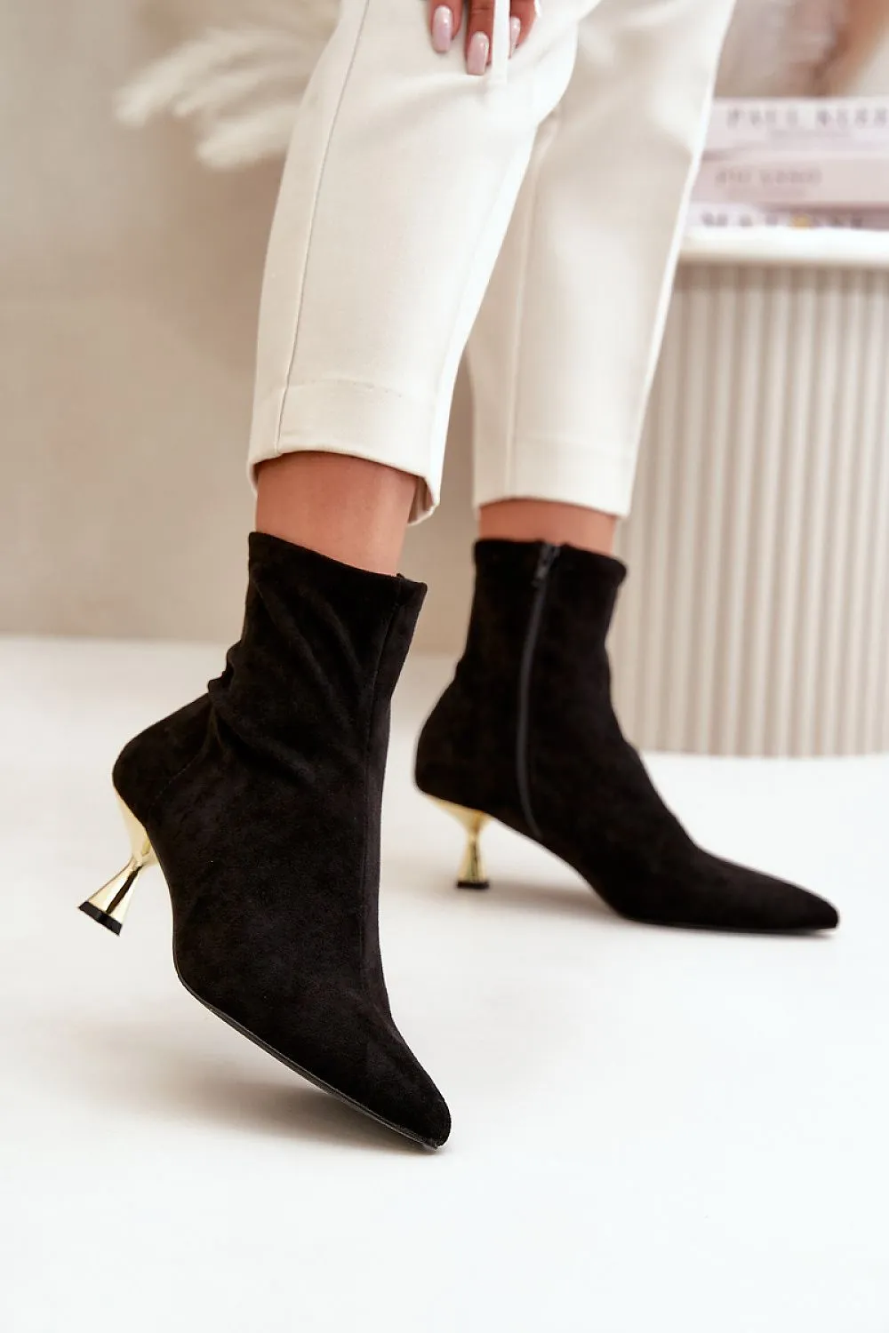 Heel boots