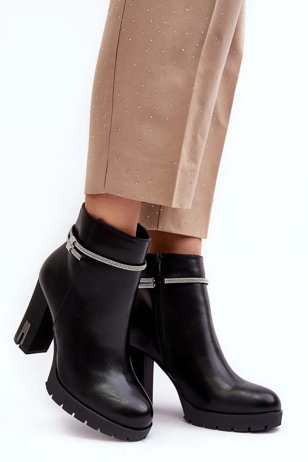 Heel boots