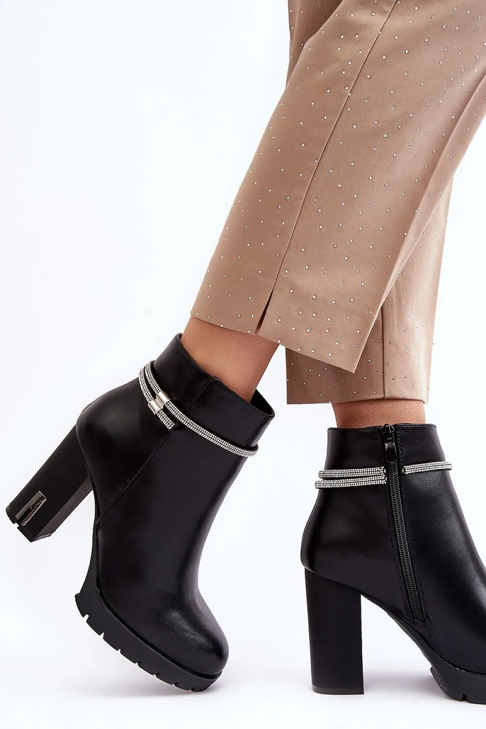 Heel boots