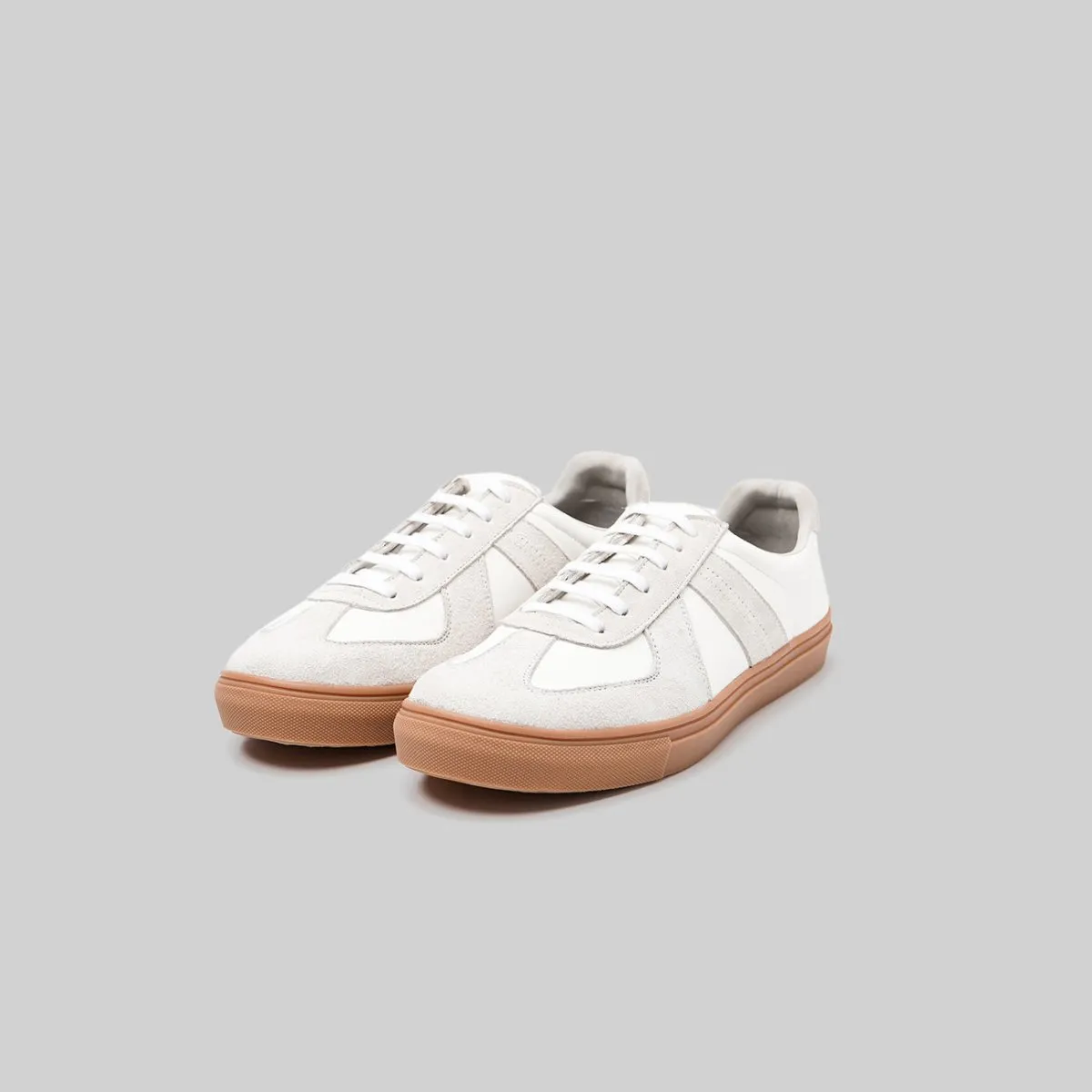 Mono Germany Trainer