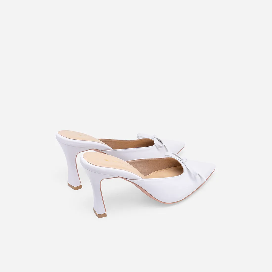 Nadia Mules