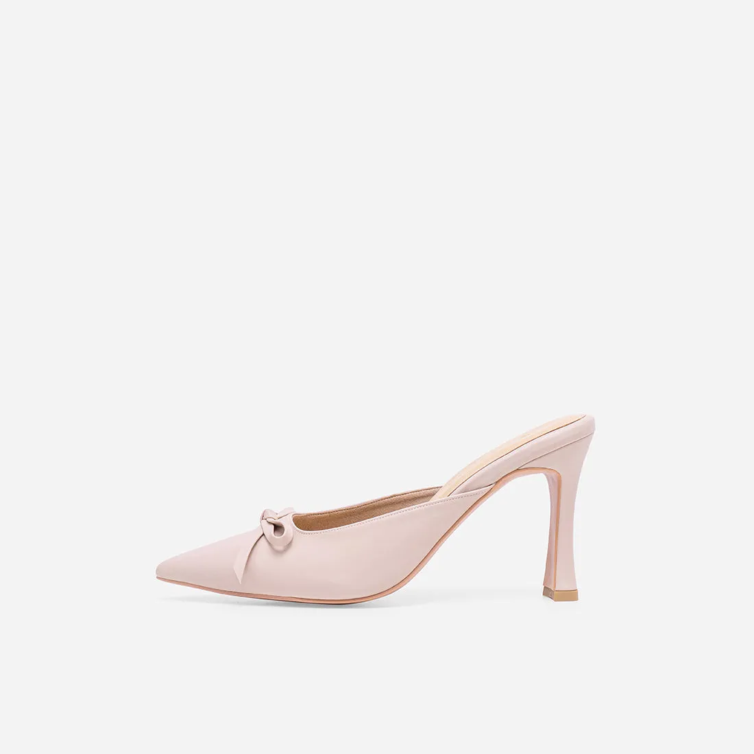 Nadia Mules