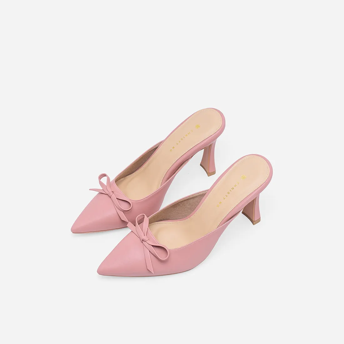 Nadia Mules