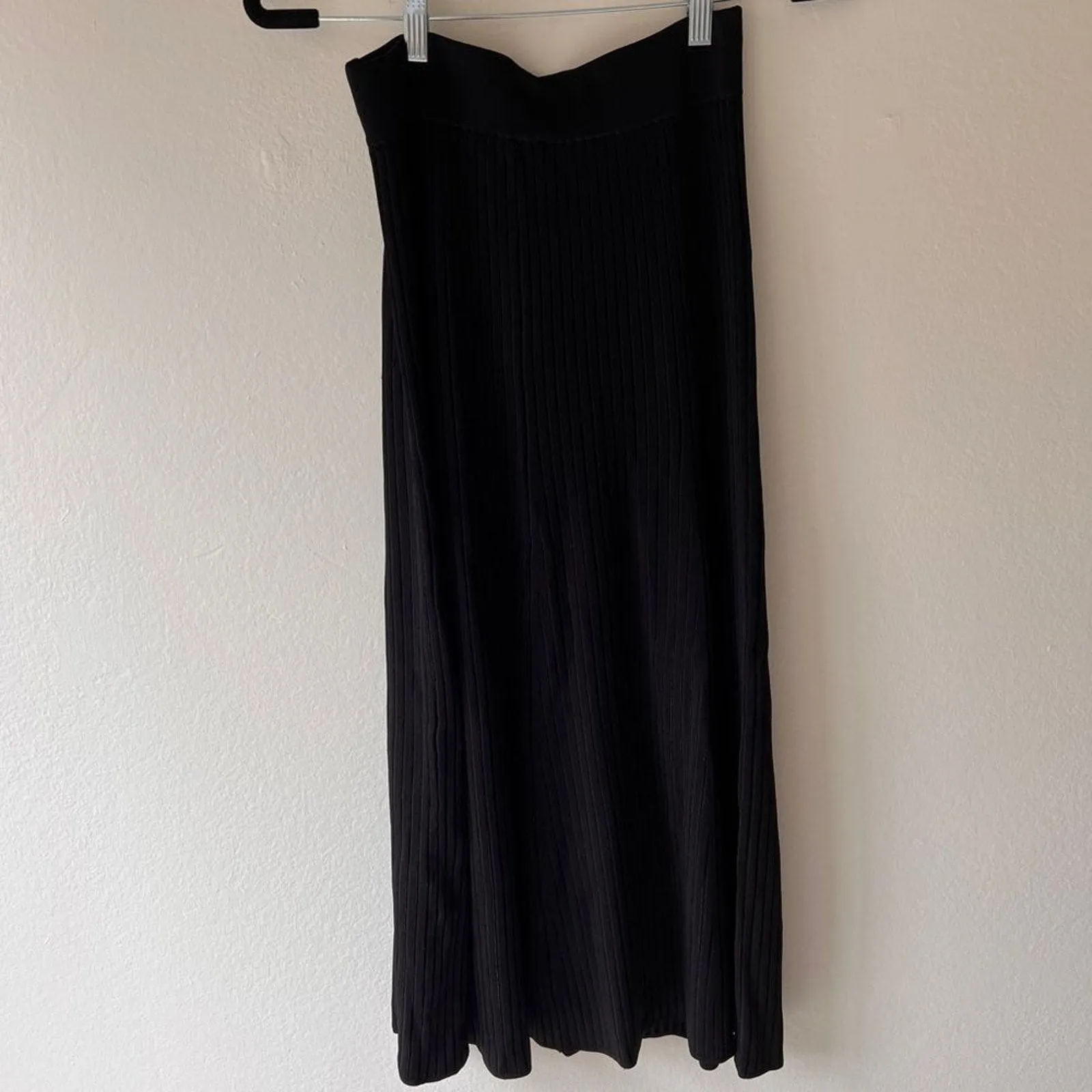 NWT BCBG Women's Jade Ribbed Knit Midi Skirt, Black, Size Small