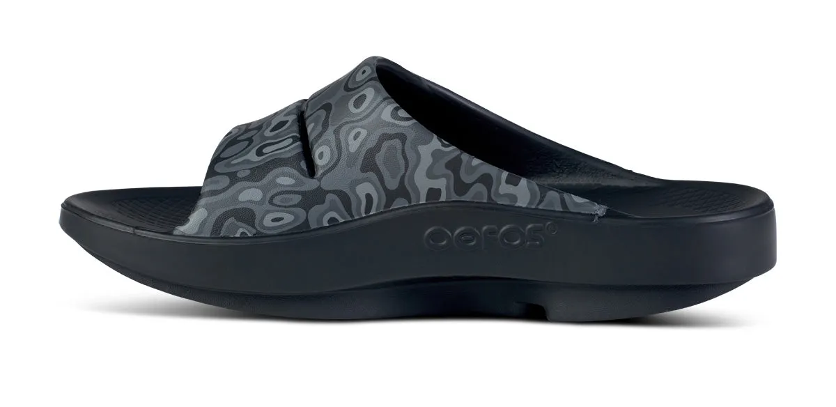 OOahh Sport Black Water Camo รองเท้าเพื่อการฟื้นฟู