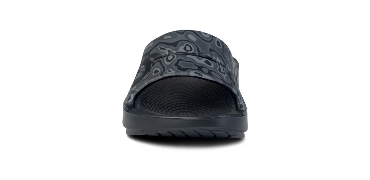 OOahh Sport Black Water Camo รองเท้าเพื่อการฟื้นฟู