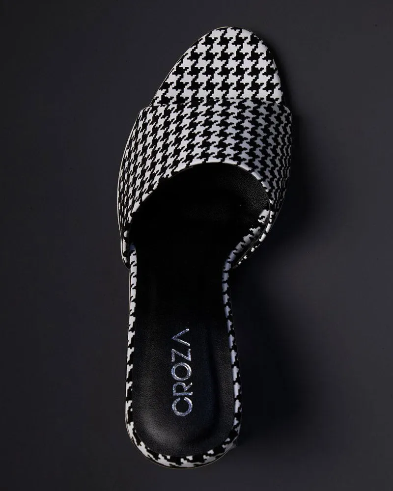 Patterned Heel