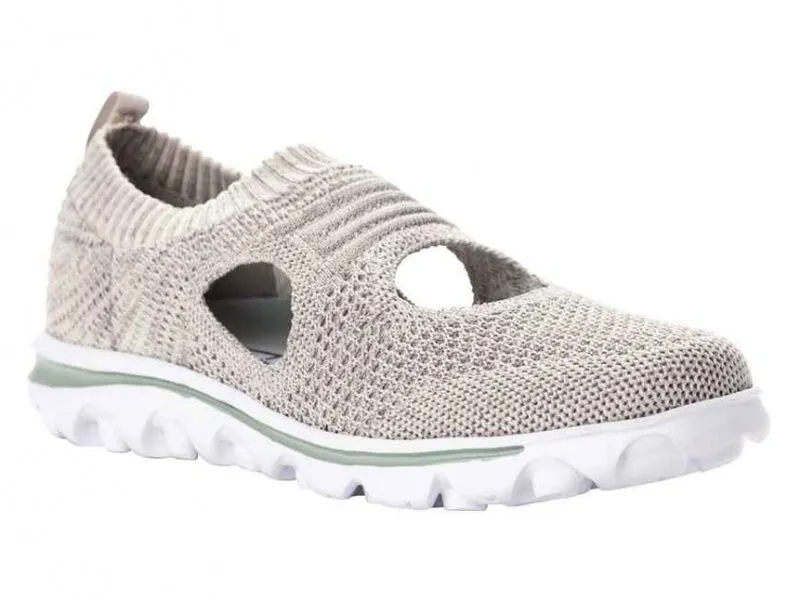 Propet TravelActiv Avid - Women's Casual Shoe