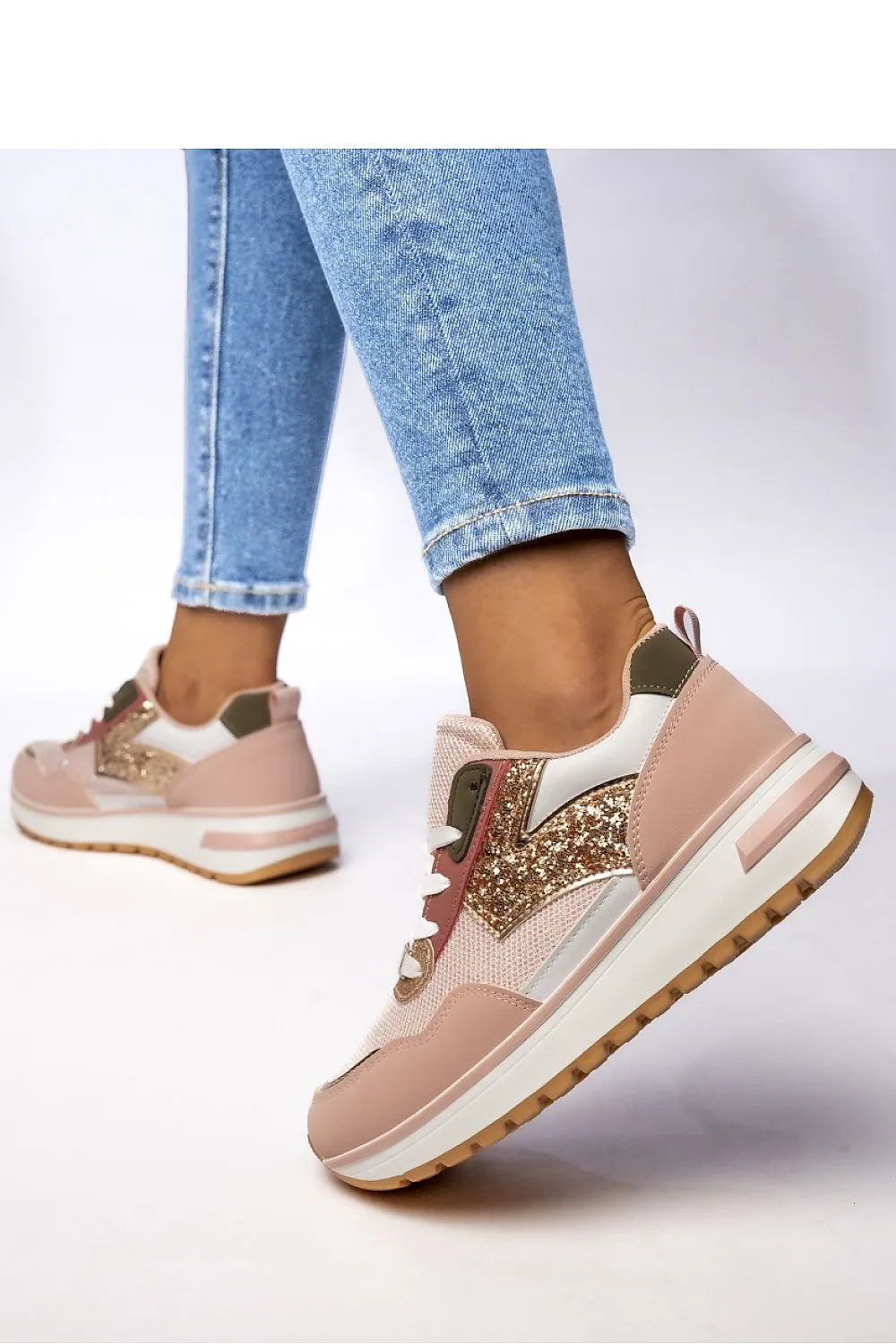 Sport Shoes Inello