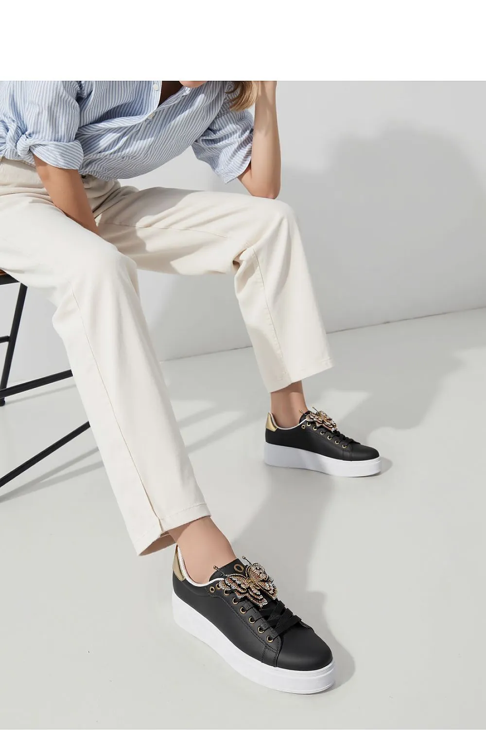 Sport Shoes Inello