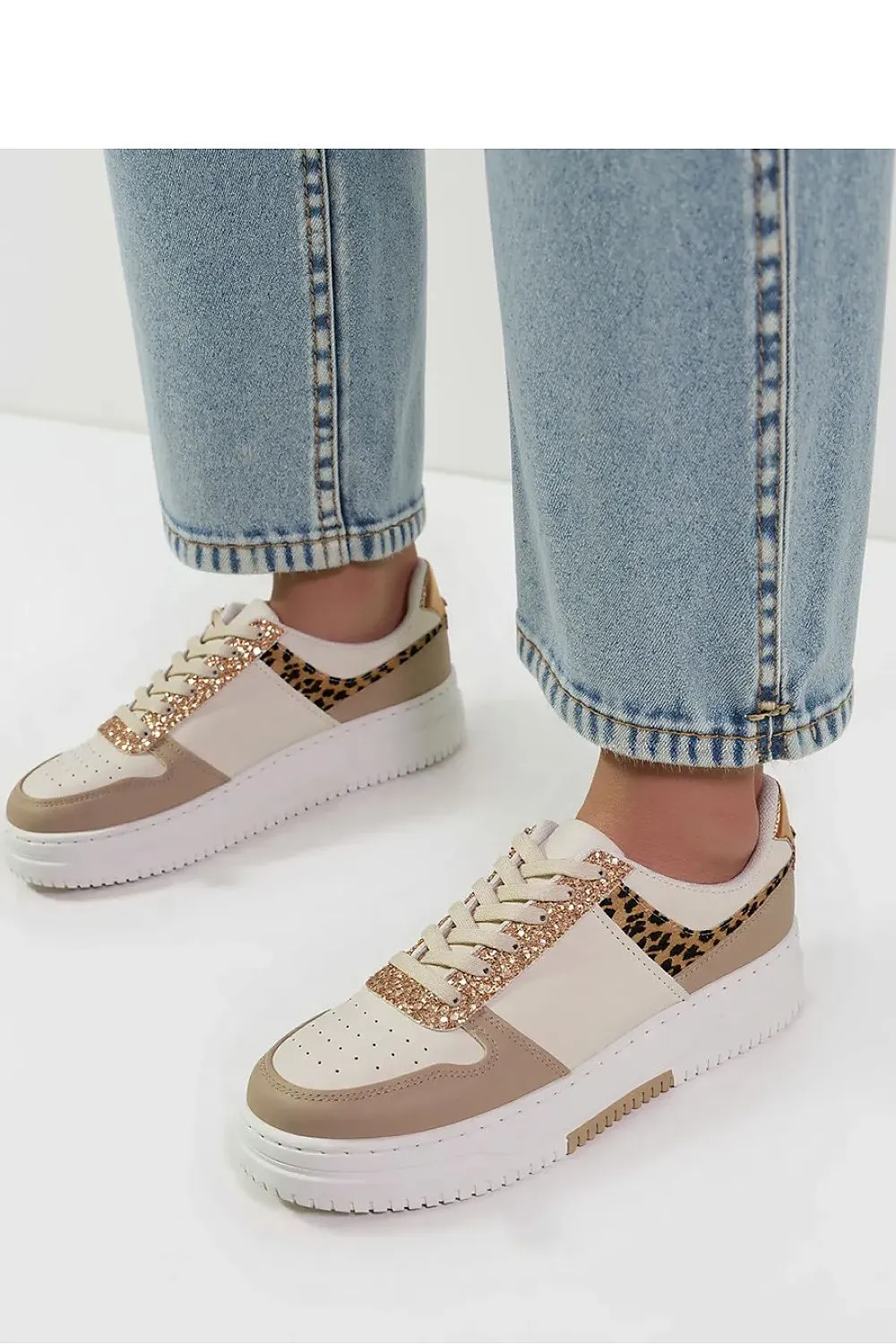 Sport Shoes Inello