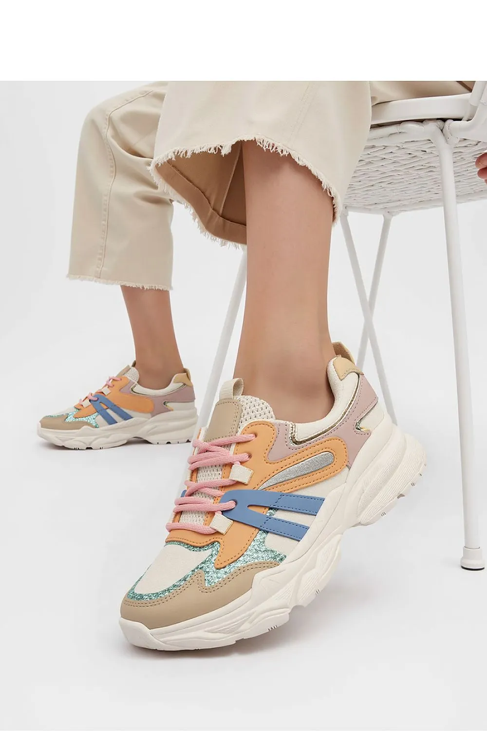 Sport Shoes Inello