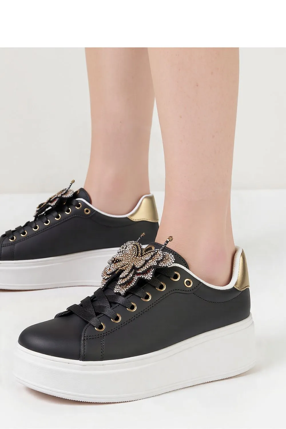 Sport Shoes Inello