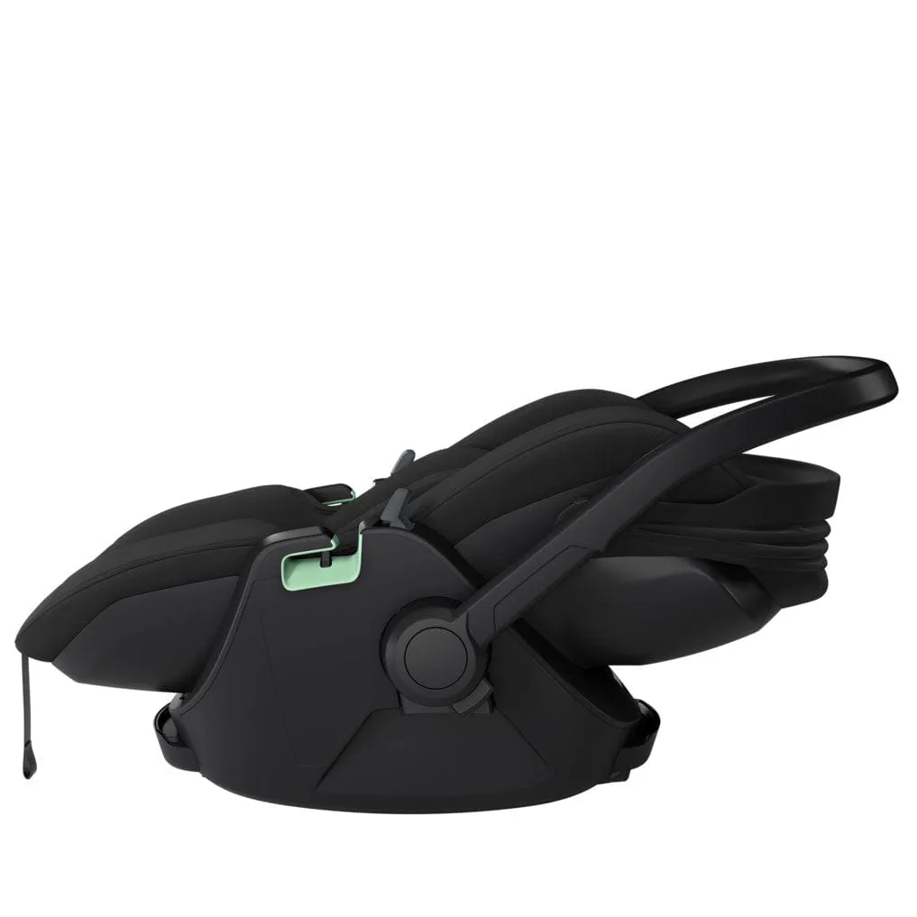 Thule Urban Glide 3 Travel System in Black